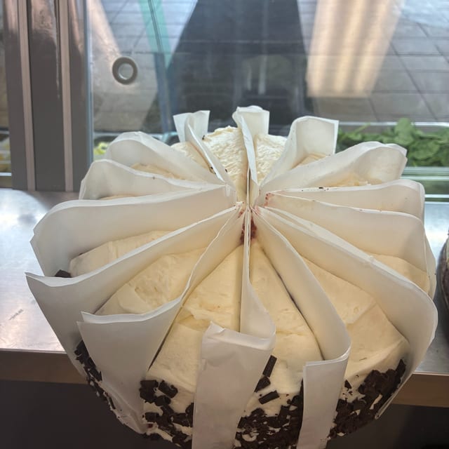Red Velvet.